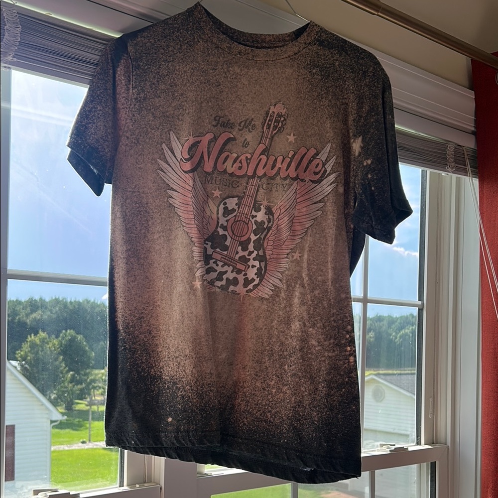 Nashville Graphic Tee - Black and Brown